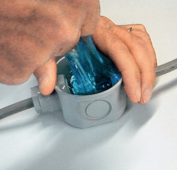 模具硅膠低溫包膠工藝是什么？