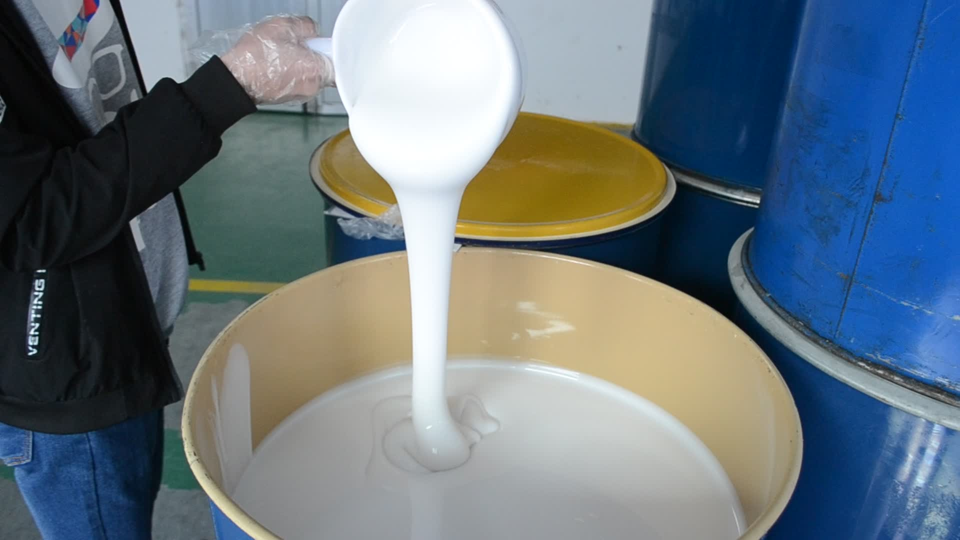 選購模具硅膠如何適應小批量與大批量生產的靈活需求？